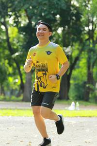 BIB: 0152
                            <button type="button" onclick="openModal(5135206)" class="btn btn-primary btn-sm float-right btn-popup" data-toggle="modal" data-target=".modal-high-quality">
                        <i class="fas fa-shopping-cart"></i> Add to Cart
                    </button>
                                            <button type="button" onclick="isThisMe(5135206, true)" class="btn btn-success btn-sm float-right btn-popup btn-isme hidden" data-toggle="tooltip" data-placement="bottom" title="นี่คือรูปของคุณใช่ไหม คลิกที่นี่เพื่อเอาเข้าอัลบั้ม">
                        <i class="fas fa-plus"></i> Add to album
                    </button>
                    <button type="button" onclick="isThisMe(5135206, false)" class="btn btn-warning btn-sm float-right btn-popup btn-isnotme hidden">
                        <i class="fas fa-ban"></i> Remove from album
                    </button>